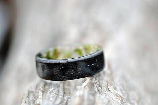 Lucento Crest "Handmade Resin" Rings